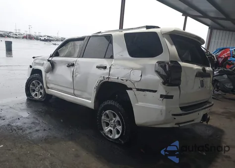 2012 Toyota 4Runner Sr5 z USA, uszkodzony, nr VIN JTEBU5JR2C5090312